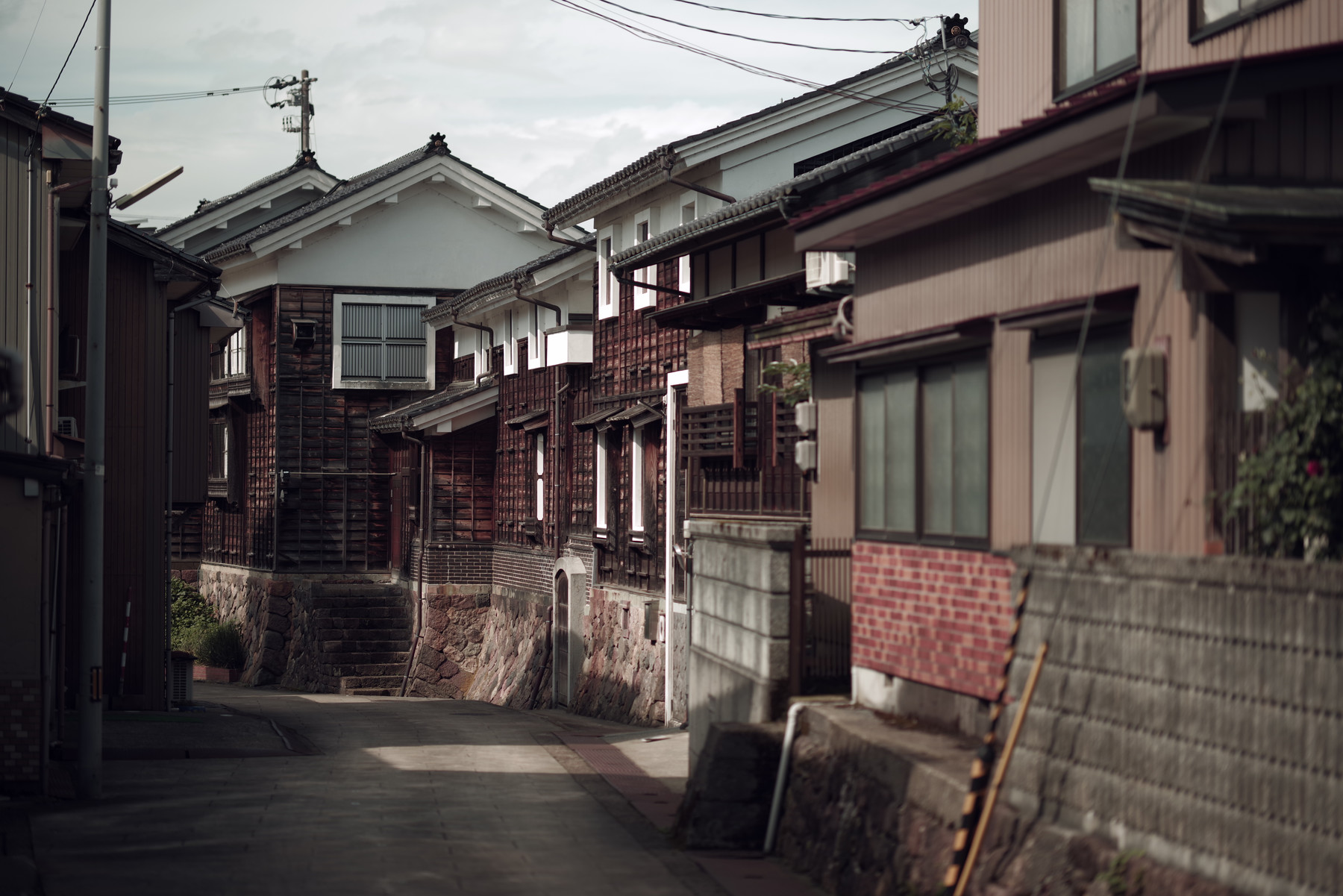 旅と単焦点 ─ スターレンズが切り取る旅の風景の写真