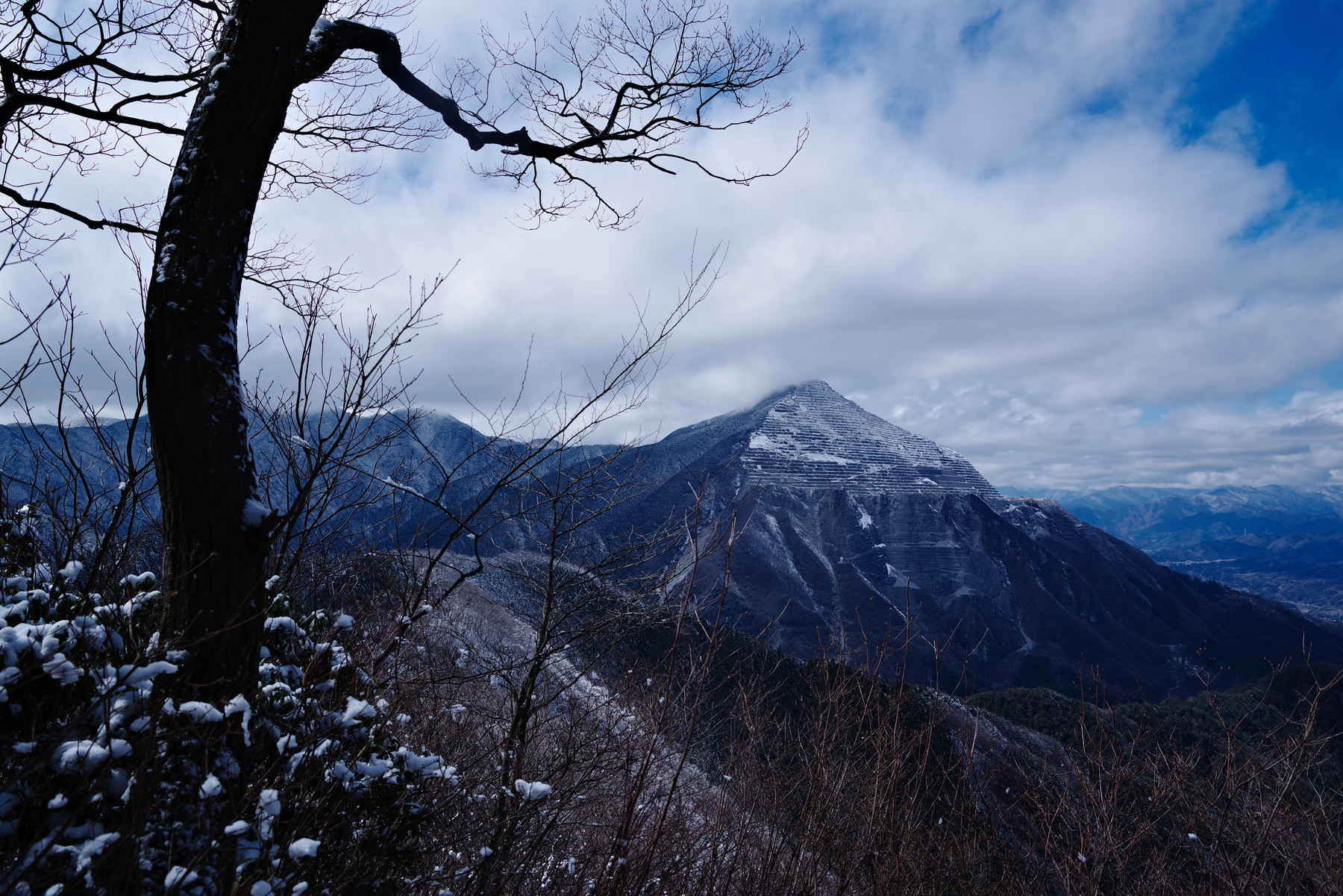 【Photo Sketching】ドミナントカラーで描く氷と雪の世界の写真