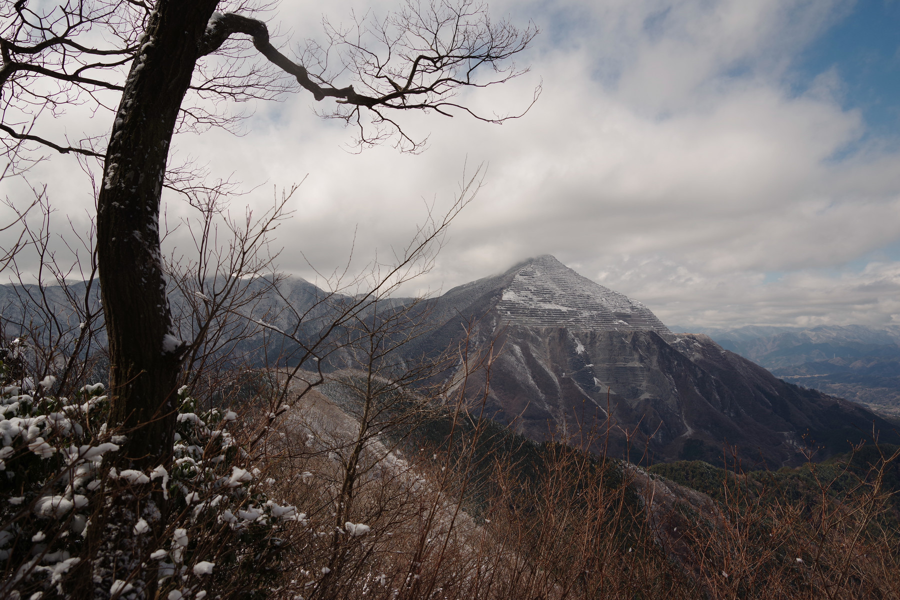 【Photo Sketching】ドミナントカラーで描く氷と雪の世界の写真