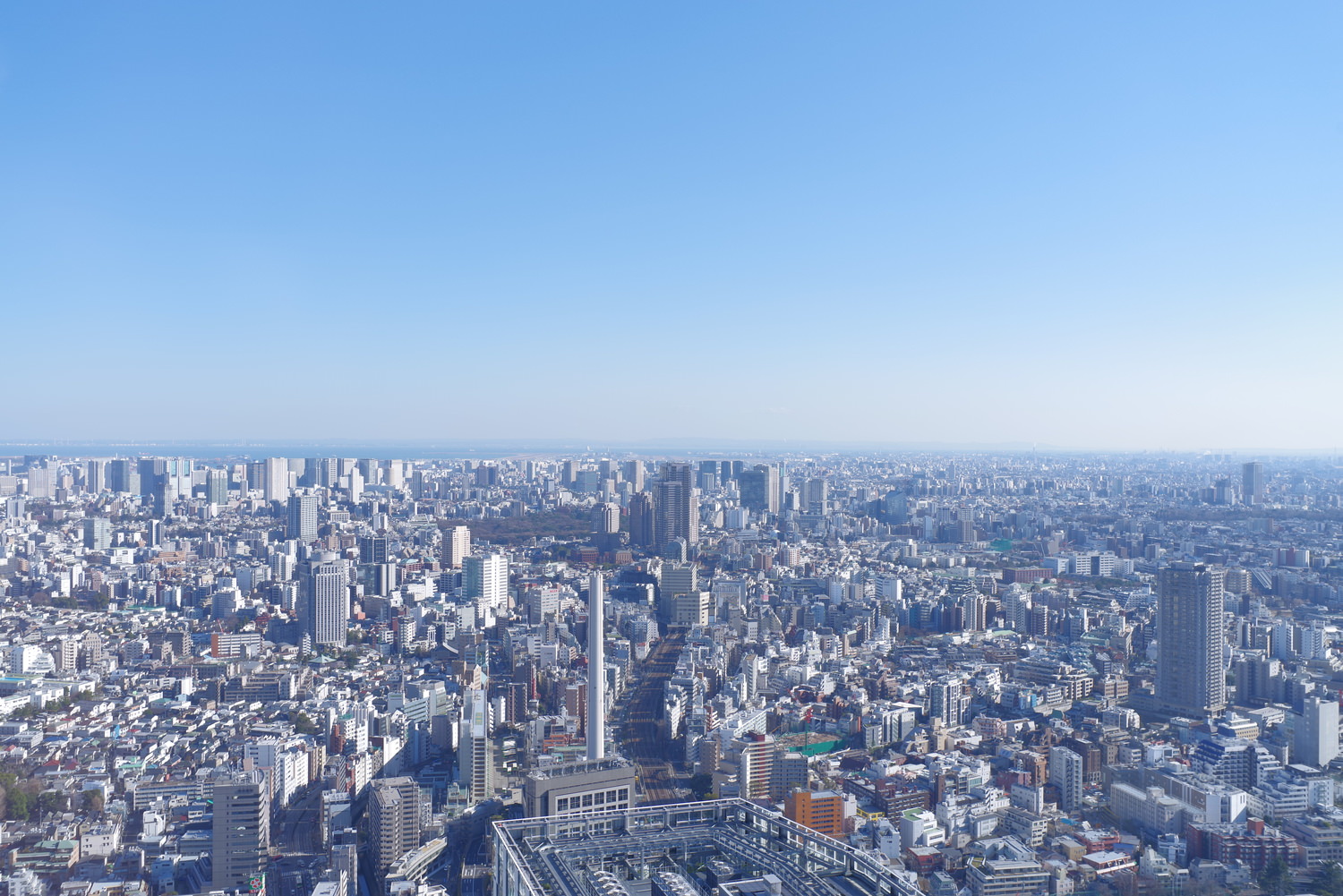 SHIBUYA SKY(渋谷スカイ)展望施設から品川方面の景観の作例写真