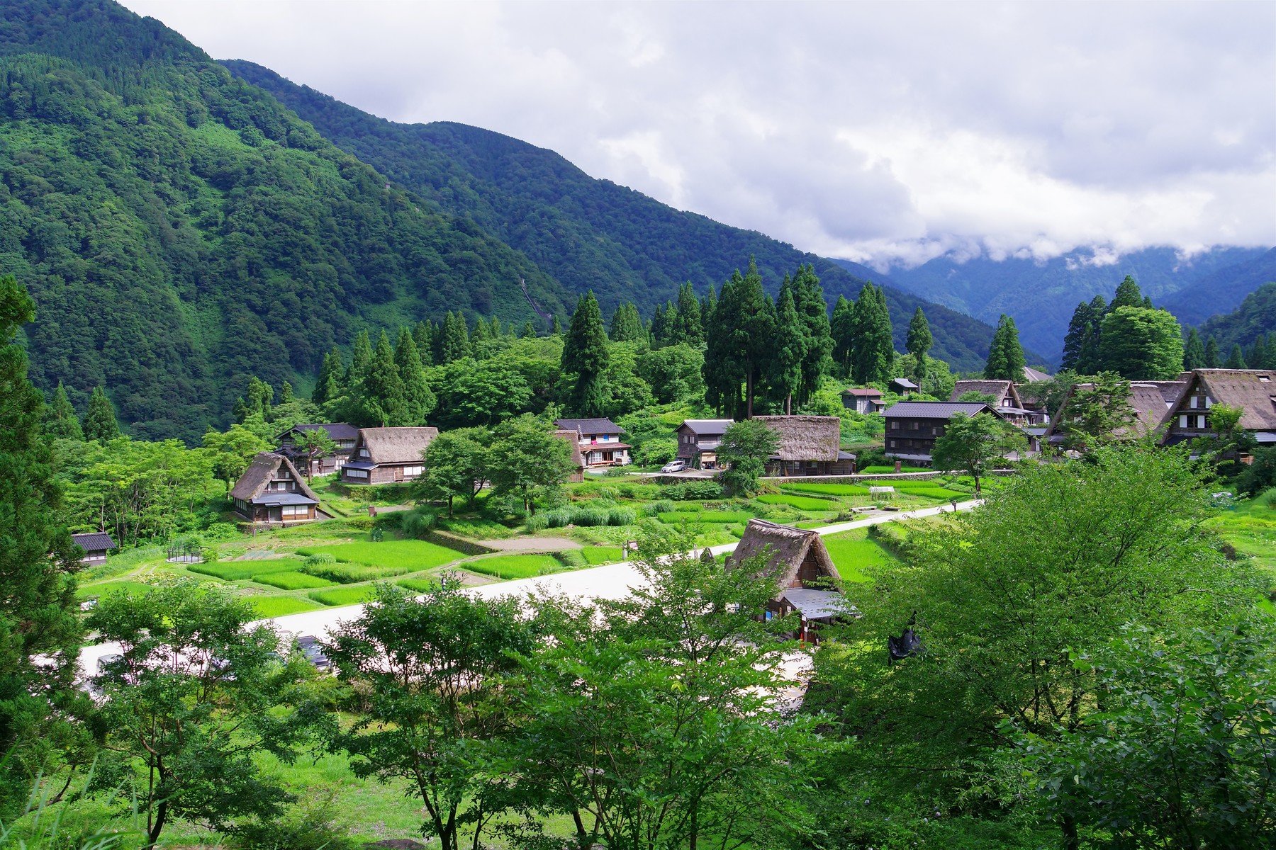 相倉集落（五箇山合掌造り集落）の作例写真